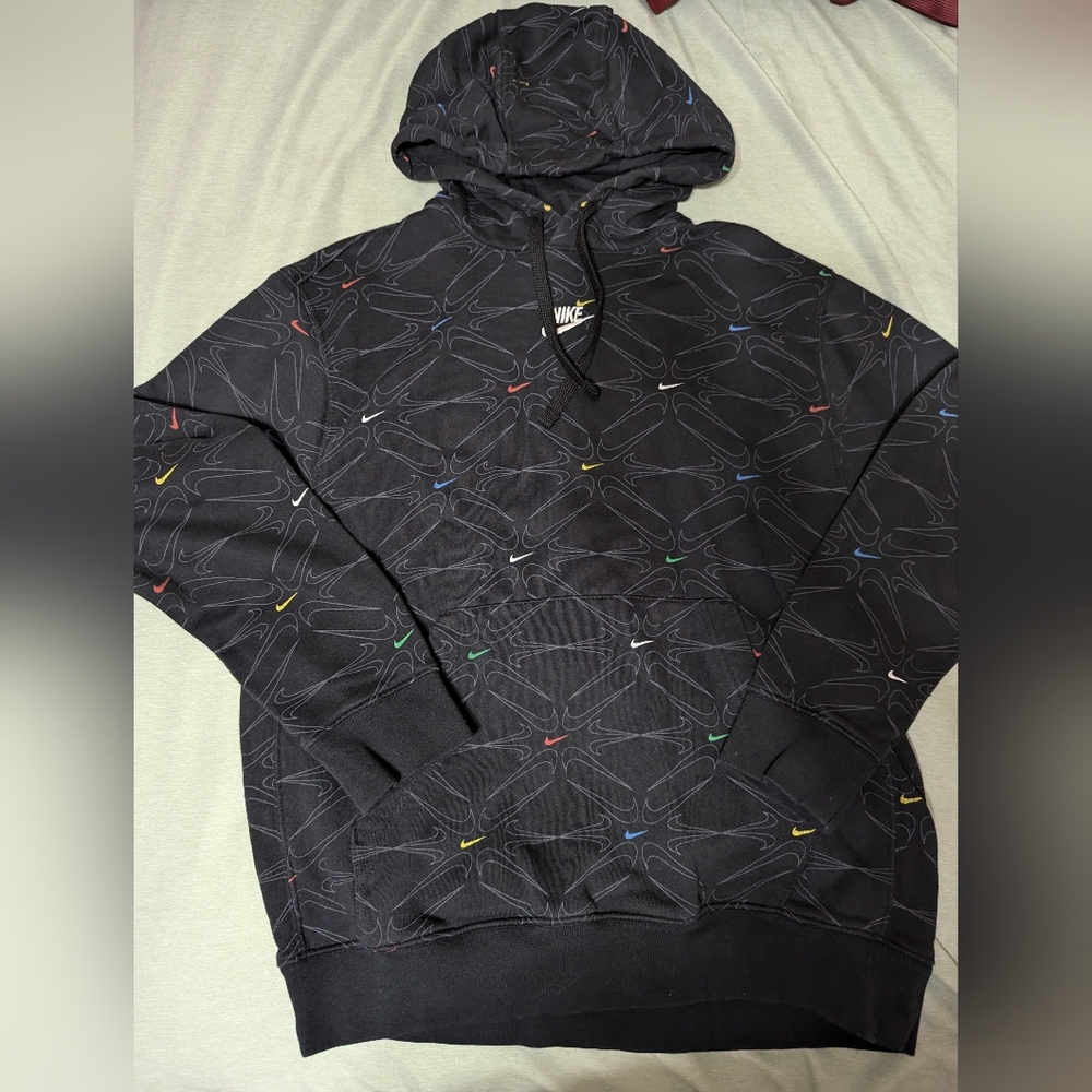 Nike pullover sweater